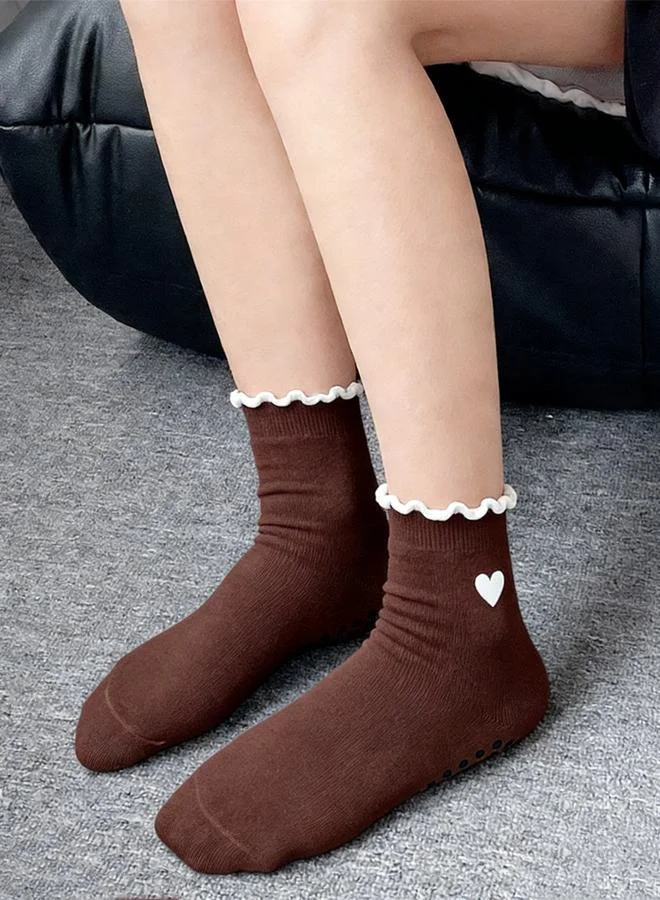 ستايلي اكتيف جوارب رياضية بوسادات سيليكون وحواف مموجة وطبعة قلب