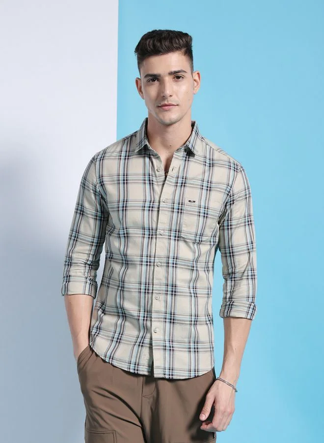 The Indian Garage Co Men Slim Fit Checkered Full Sleeves Cutaway Collar Casual Shirt