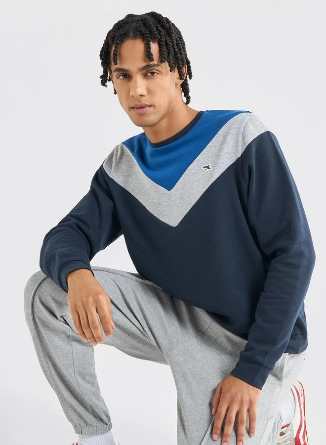 سبلاش فيڤ سويت شيرت بقوالب ملونة وياقة ضيقة وأكمام طويلة