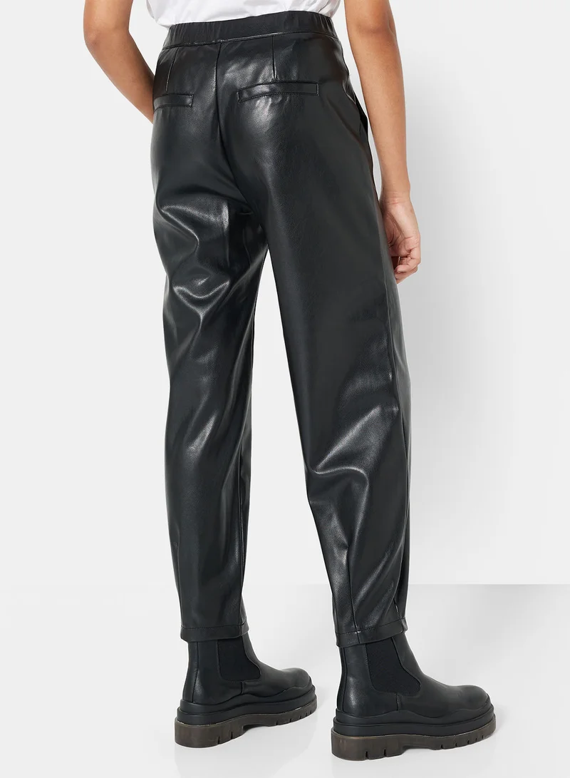 اونلي PU Coated Straight Fit Pants