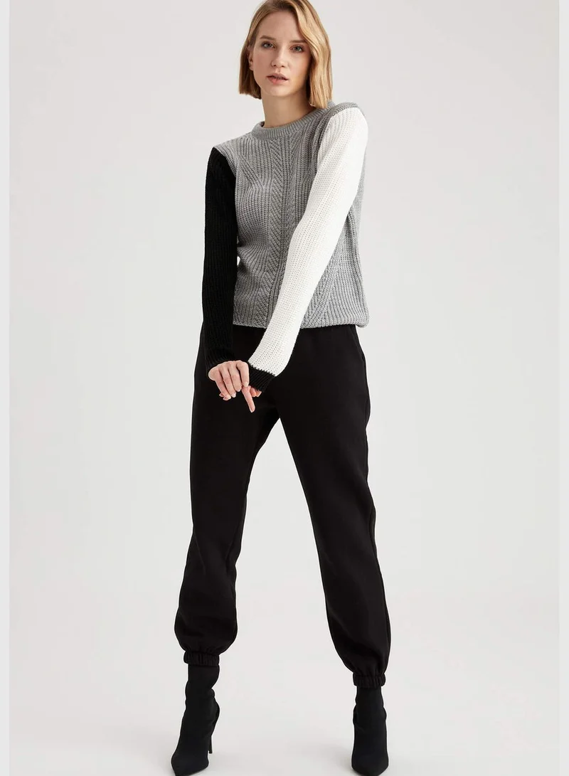 DeFacto Woman Tricot Regular Fit Crew Neck Pullover