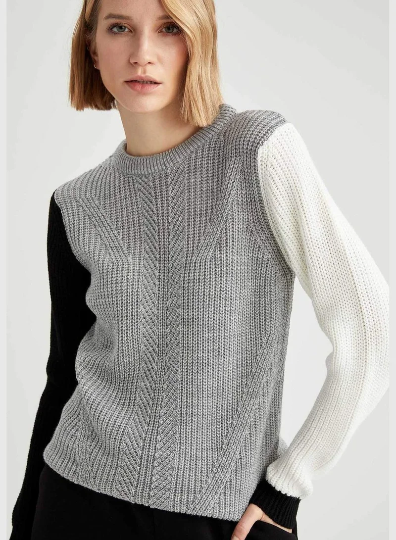 DeFacto Woman Tricot Regular Fit Crew Neck Pullover