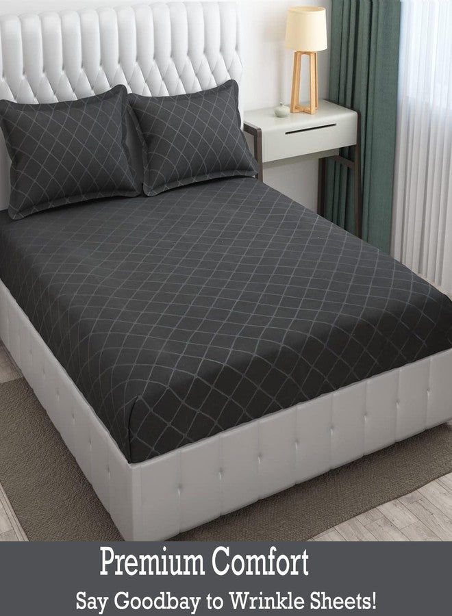 FRESH FROM LOOM ملاءة سرير مزدوجة من الألياف الدقيقة من فريش فروم لوم، مقاس كينج، بتصميم هندسي - ملاءات سرير مضادة للحساسية ومقاومة للتجاعيد مع غطاءين للوسائد (تصميم بارفي، 90 × 95 بوصة | رمادي)، 144 خيطًا - Image 2