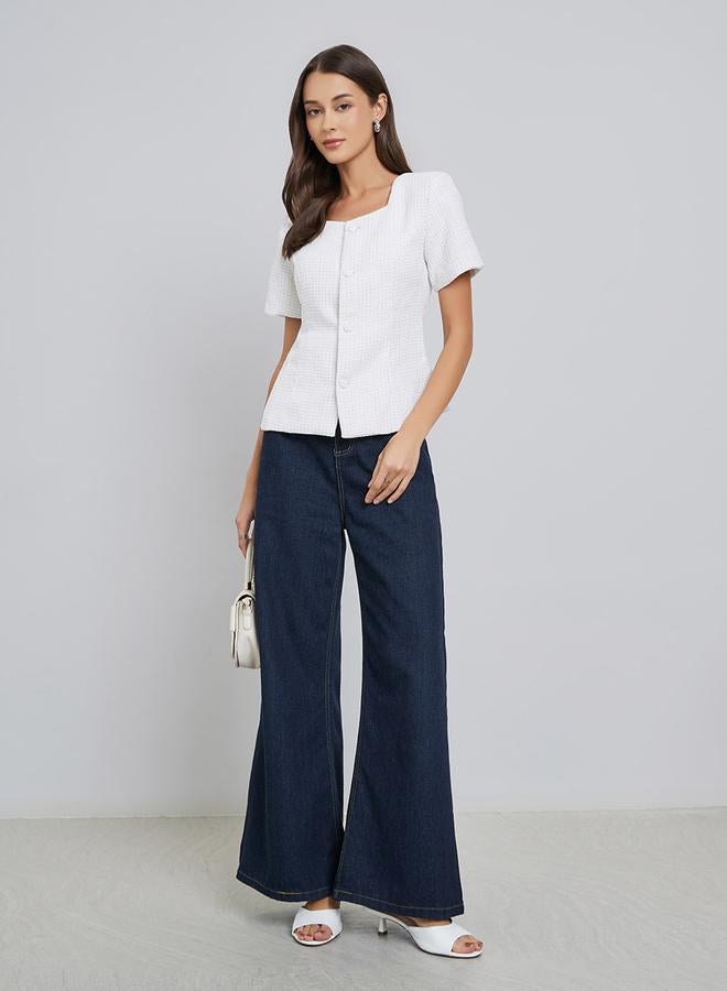 ستايلي بلوزة بمظهر تويد وأزرار مع أكمام قصيرة - Image 2