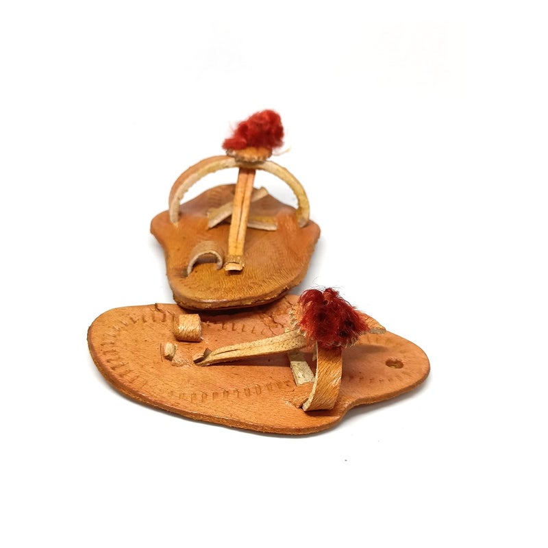 Qwick Click Leather Small Sandal (Kolhapuri Chappal) Wall & Door Hanging Nazar Battu - Evil Eye Protector - Nazar Suraksha Kawach for Home, Office & Shop Set of 2 (W4xH8 Inch) - Image 4
