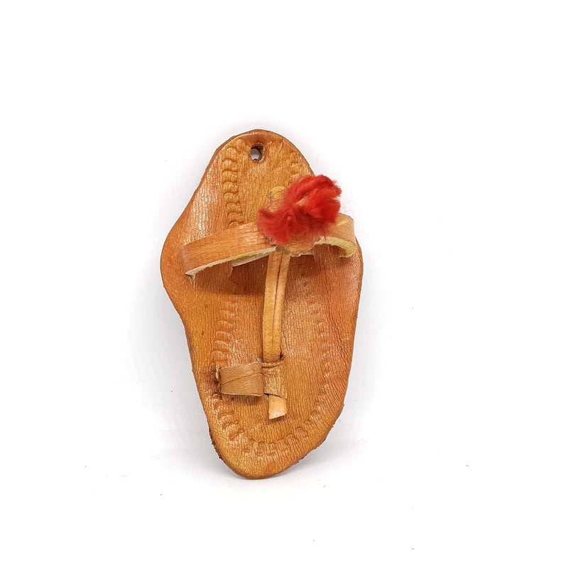 Qwick Click Leather Small Sandal (Kolhapuri Chappal) Wall & Door Hanging Nazar Battu - Evil Eye Protector - Nazar Suraksha Kawach for Home, Office & Shop Set of 2 (W4xH8 Inch) - Image 5