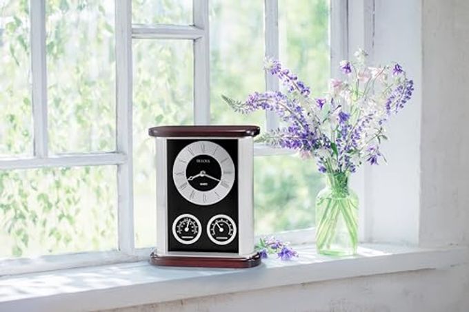 Bulova B7590 Belvedere Executive Clock - Image 3