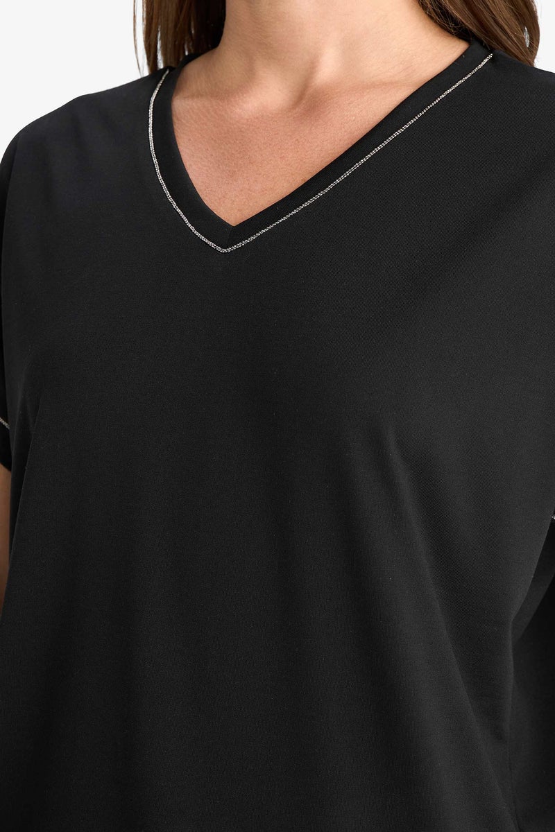 DeFacto Woman Basic V Neck Plain Short Sleeve T Shirt  - Image 4