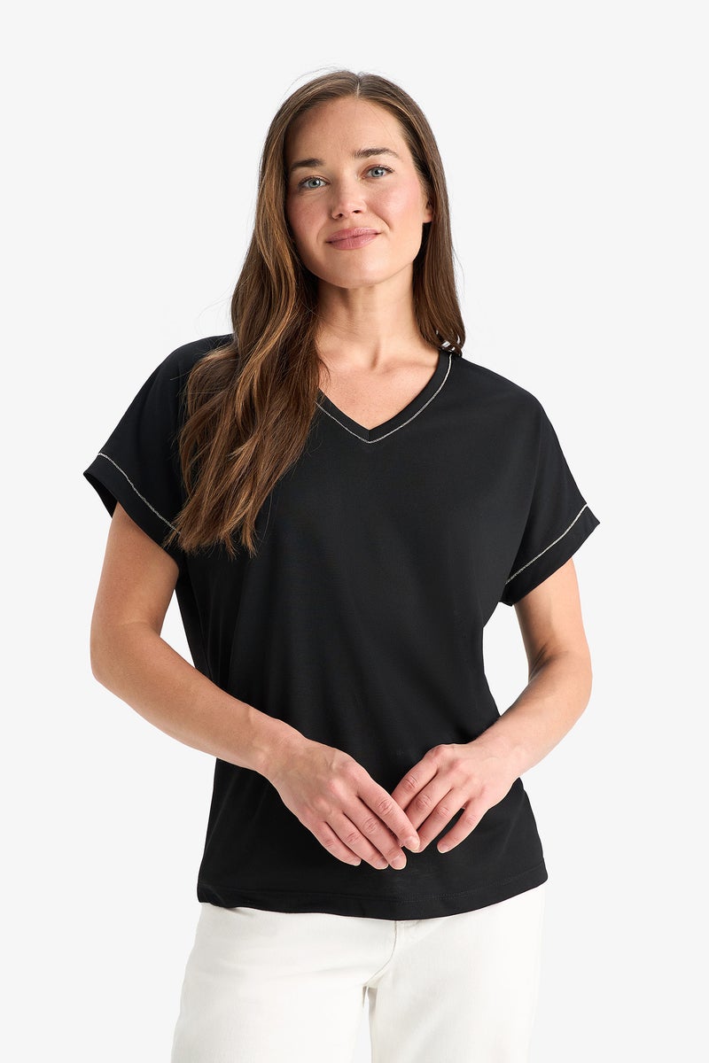 DeFacto Woman Basic V Neck Plain Short Sleeve T Shirt  - Image 3