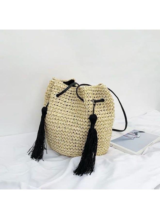 Loquat Straw Bag Women's Summer Seaside Holiday Beach Bag Single Shoulder Crossbody Bucket Bag Tassel Bohemian Straw Bag-Color:Beige  - Image 1