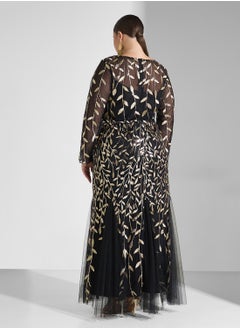 Khizana Plus Size Mermaid Cut Embroidered Dress  - Image 2