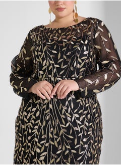 Khizana Plus Size Mermaid Cut Embroidered Dress  - Image 3