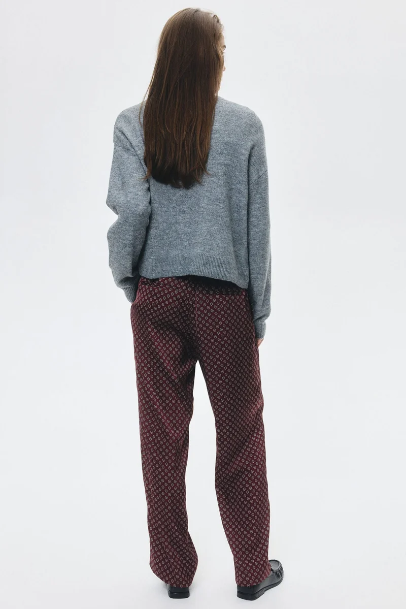 اتش اند ام بنطلون بتصميم سهل الارتداء