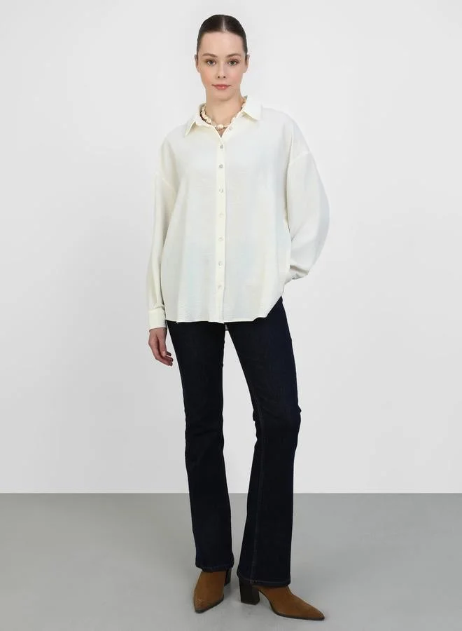 رفقة من مودانيسا قميص رفقة بقصة مريحة بأزرار من مودانيسا