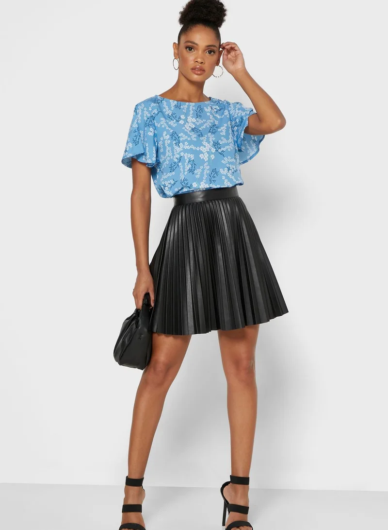 Mast & Harbour Ruffle Sleeve Printed Top