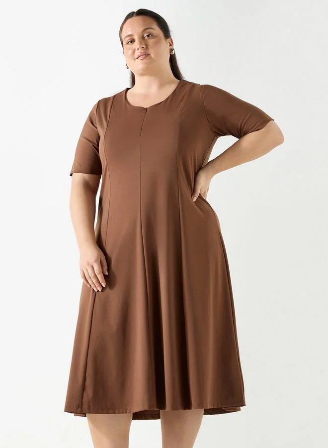 Ulla Popken Plus Size Ulla Popken Solid Midi Dress with Short Sleeves and Zip Closure