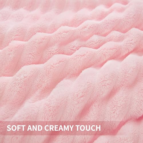 Andency Pink Comforter Set Queen, 3 Pieces Fleece Comforter for Queen Size Bed, Soft Warm Fluffy Fuzzy Luxury Plush Bedding Comforter Set for Winter (1 Comforter & 2 Pillowcases) - Image 4