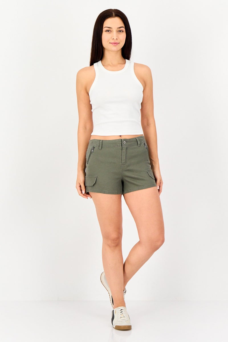 FOREVER 21 Women Plain Basic Shorts, Dark Olive - Image 3