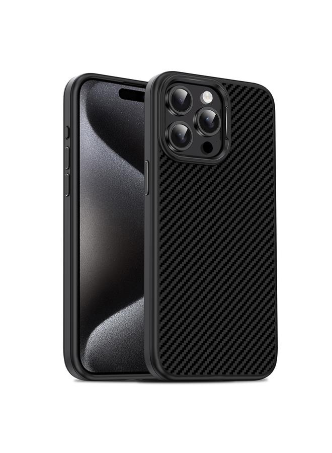 اس-توب جراب لهاتف iPhone 15 Pro مصنوع من ألياف الكربون المزخرفة برذاذ الزيت من البولي كربونات + جراب هاتف TPU - Image 1