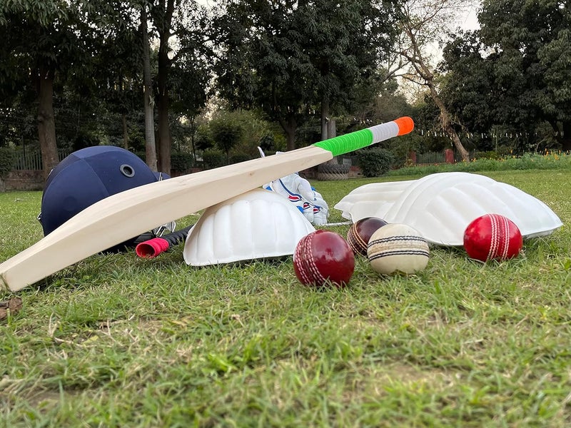 LIVOX Cricket Bat Handle Grip Rubber & Wood Material Cricket Accessories Bat Grip Cone for Better Shock Absorption Bat Grips, 3 Bat Grips & 1 Bat Cone - Image 4