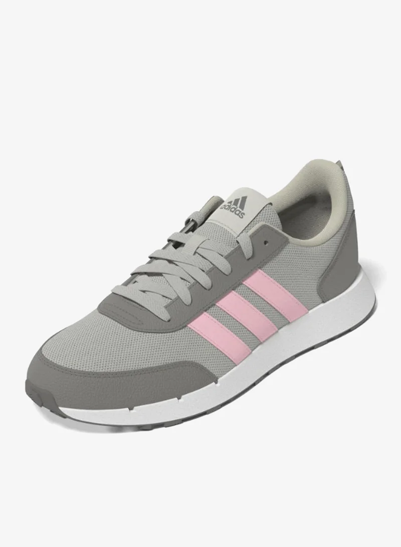 adidas أحذية رياضية نسائية رمادية