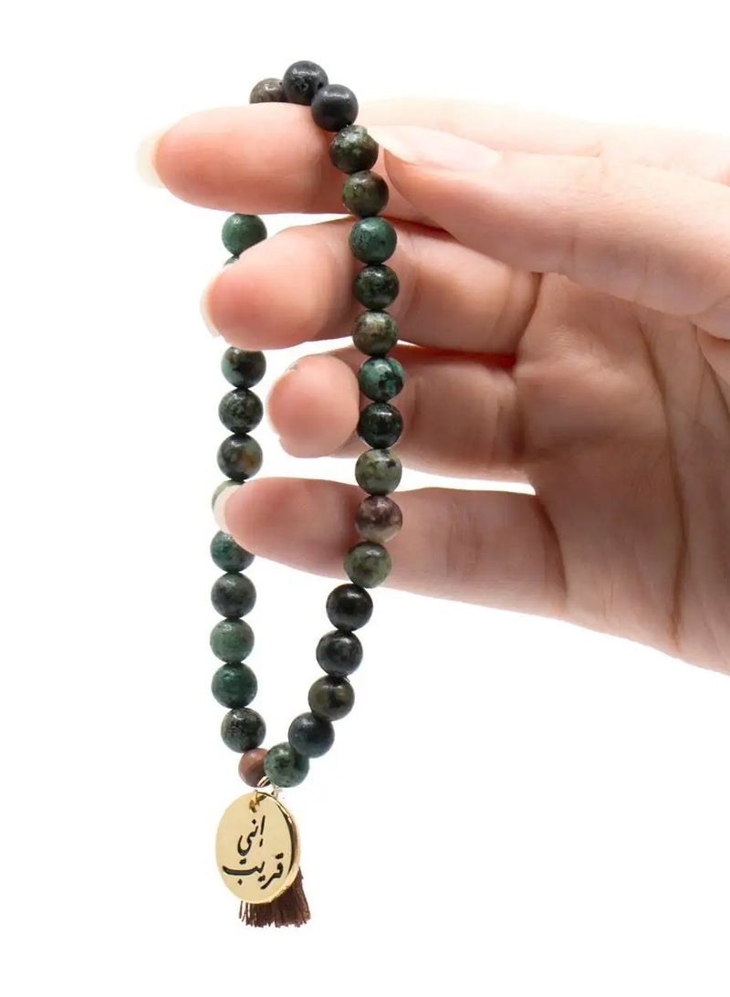 أم أم أيه من معدن الإنسان سبحة وسوار إني قريب المكونة من الأحجار الكريمة مع قلادة مطلية بالذهب عيار 18 قيراط - Image 4