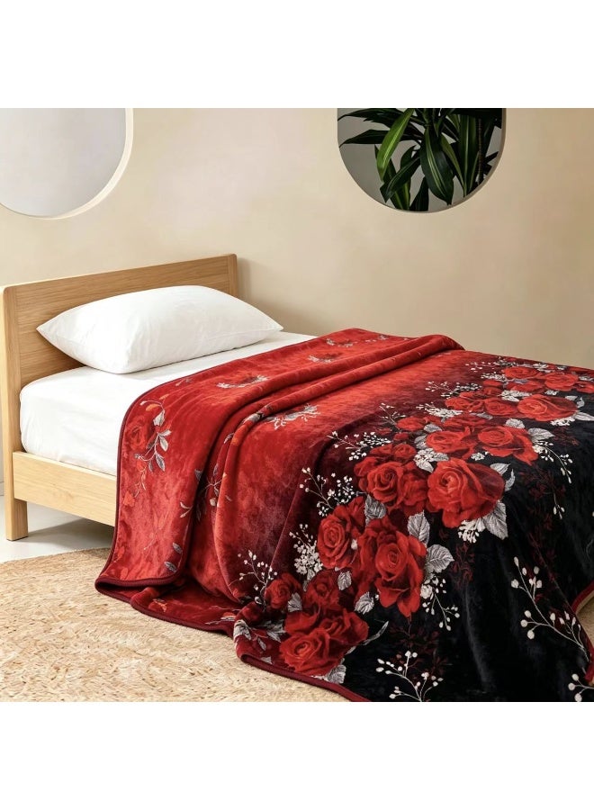 Red rose floral pattern, perfect for naps. Comfortable and breathable. Size: 160x220cm. Suitable for living room, sofa, bedroom, and home décor. - Image 1