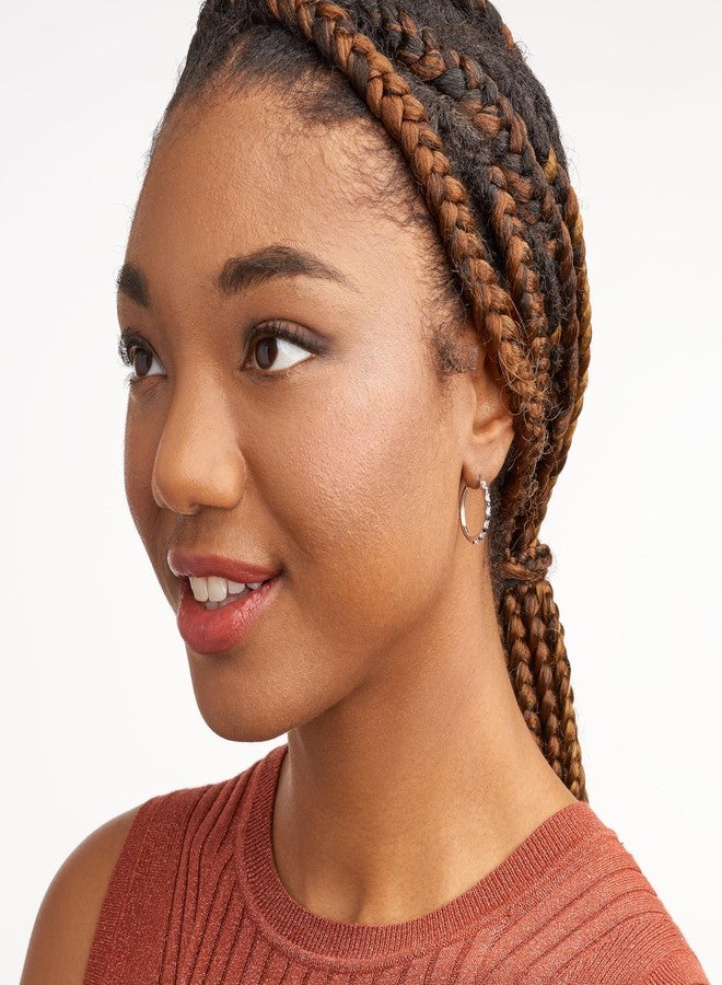 مورجان آند بايدج أقراط حلقية من الفضة الإسترليني عيار 925 مطلية بالروديوم من مورغان آند بيج، مرصعة بأحجار ياقوت أزرق وأبيض متناوبة مصنعة مخبرياً - أقراط من الفضة الإسترليني خفيفة الوزن ومضادة للحساسية - Image 4