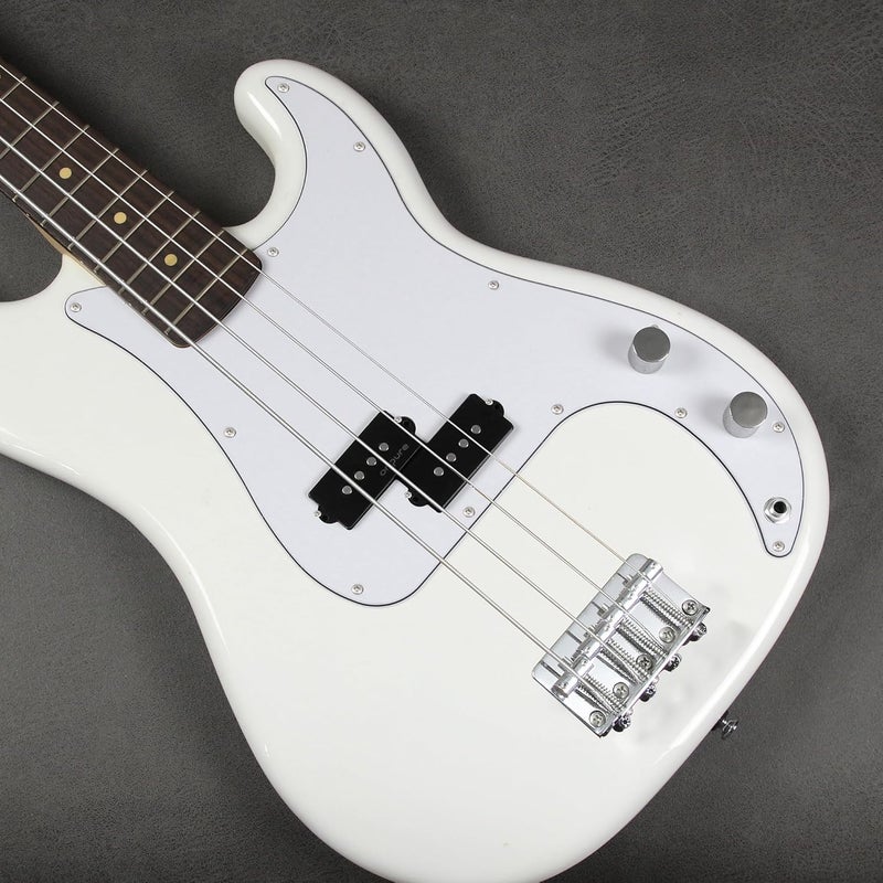 FLEOR 3Ply White P Bass Pickguard Guitar Scratch Plate Pick Guard for 4 String American/Mexican Standard P Bass Style - Image 5