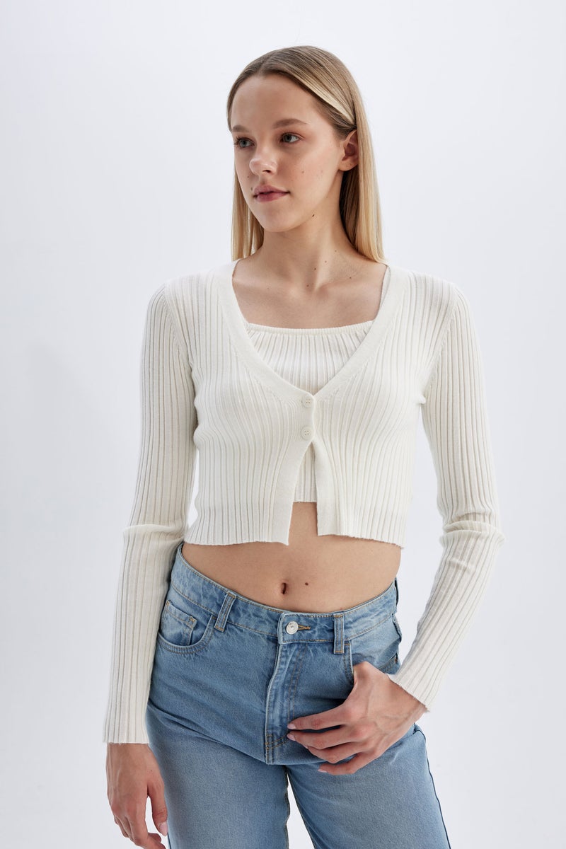 DeFacto Woman Regular Fit V-Neck Knitwear Cardigan - Image 5