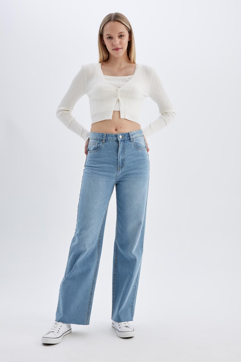 DeFacto Woman Regular Fit V-Neck Knitwear Cardigan - Image 4