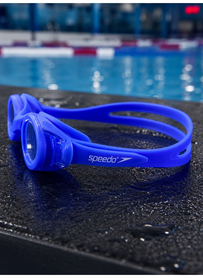 speedo Professional swimming goggles for adults and teenagers with anti-fog lenses and UV protection, including a storage case and extra ear tips. - Image 5