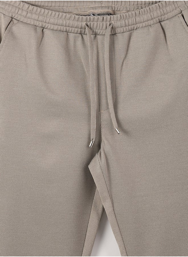 LC WAIKIKI Standard Fit Men'S Trousers  - Image 4