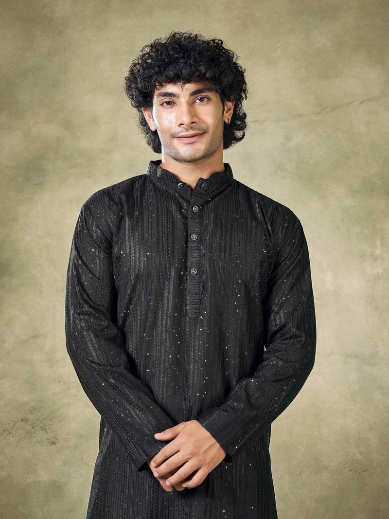 Vardha Men's Viscose Midnight Black Kurta Linear Sequin Pattern Stitched Fit Kurta's for men, Size - M - Image 3