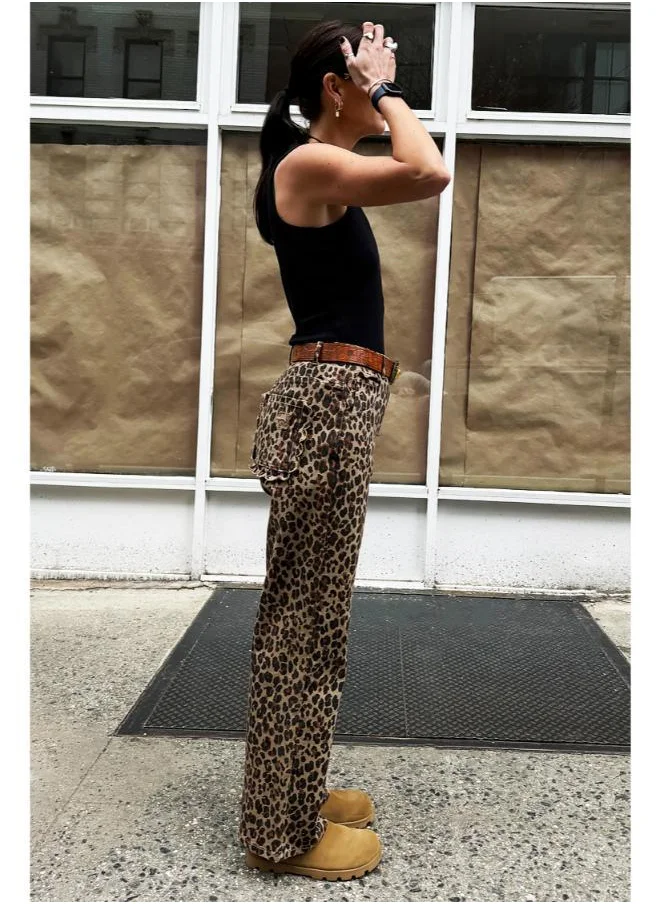 نيفر فولي دريسد High Waist Jeans
