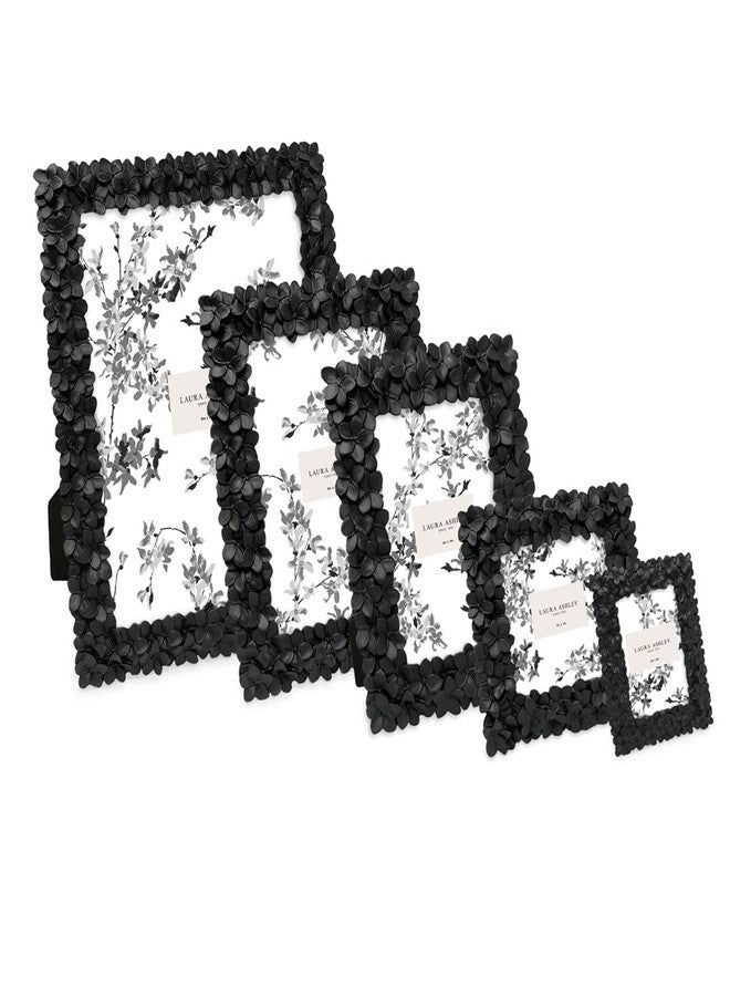 لورا أشلي إطار صور من الراتنج الأسود المزخرف بنقوش زهور، مقاس 5x7 من لورا آشلي، مصنوع يدويًا، مع حامل وخطاف للعرض على الطاولة أو الحائط، تصميم زهري زخرفي، ديكور منزلي، معرض صور، فن (5x7، أسود) - Image 5
