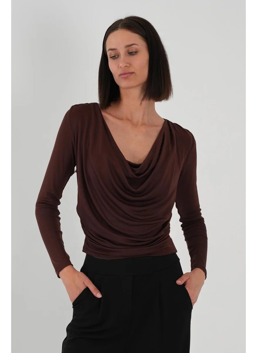 الكسندر جاردي Alexandergardi Cowl Neck Flowy Blouse
