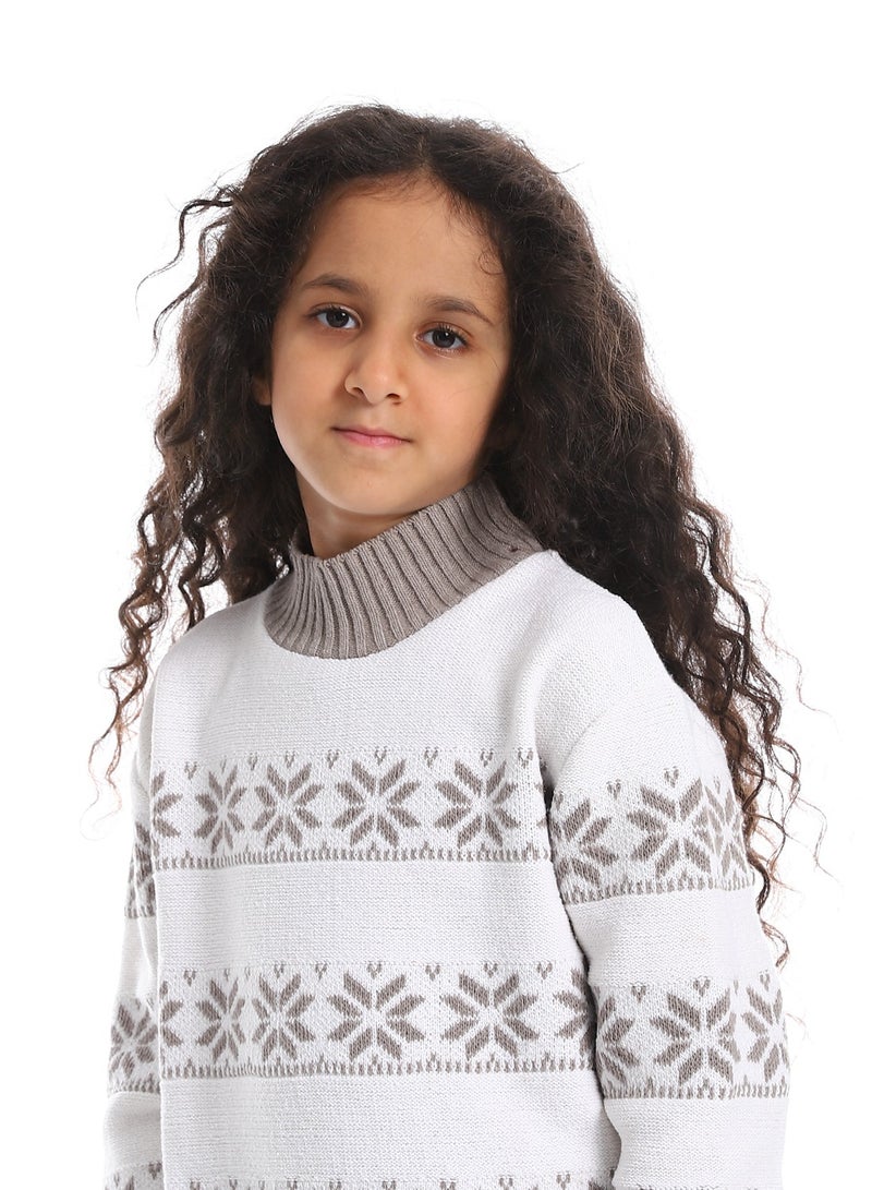 Caesar Girls Wool Pullover With Mutlicolour Design  - Image 3