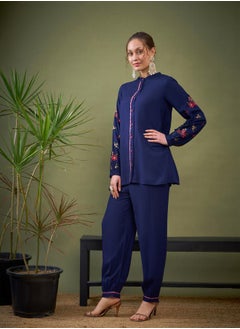 SASSAFRAS Floral Embroidered Sleeve Shirt & Pants Co-Ord by Styli  - Image 3