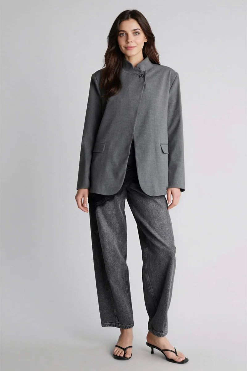 ديفاكتو Regular Fit Dog Collar Blazer