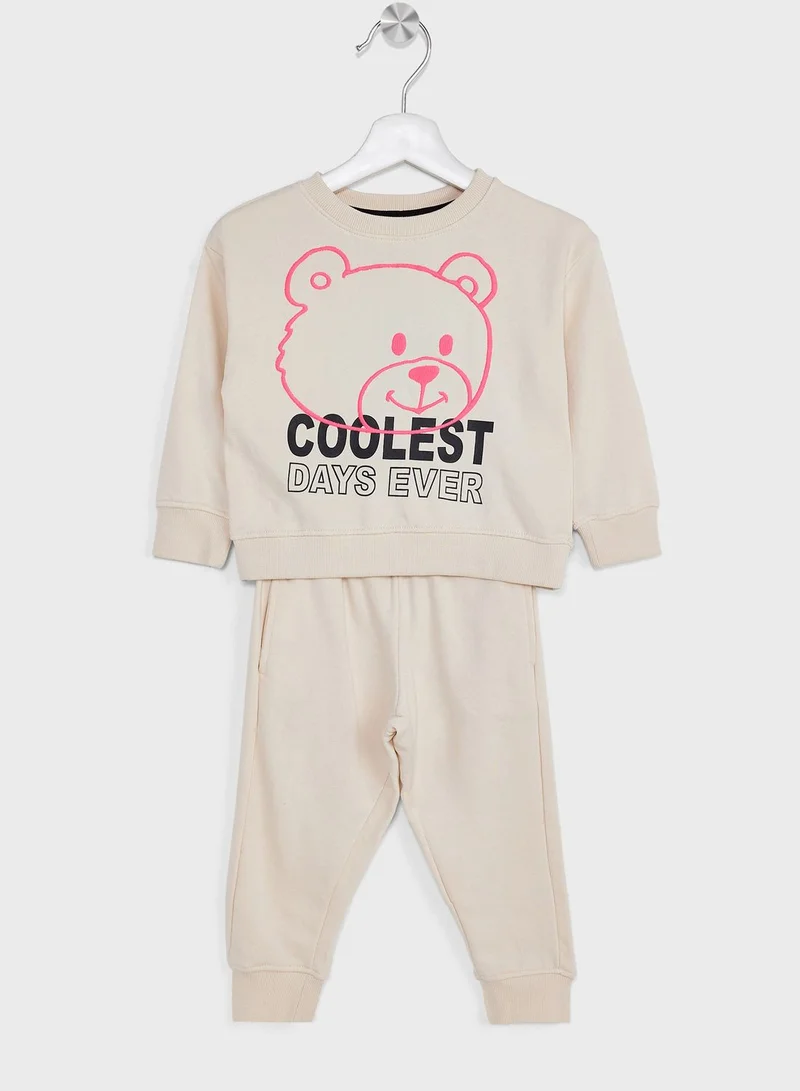 Ripples Girls Casual Printed Sweatshirt And Jogger Set