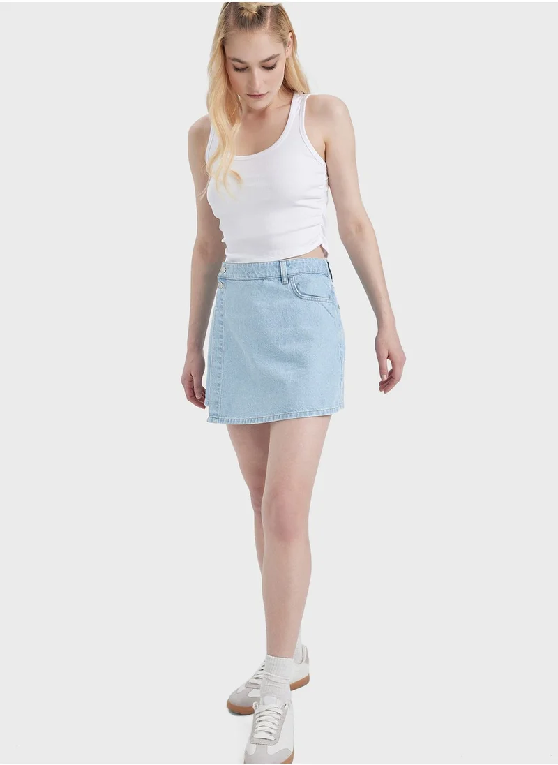 DeFacto High Waist Short