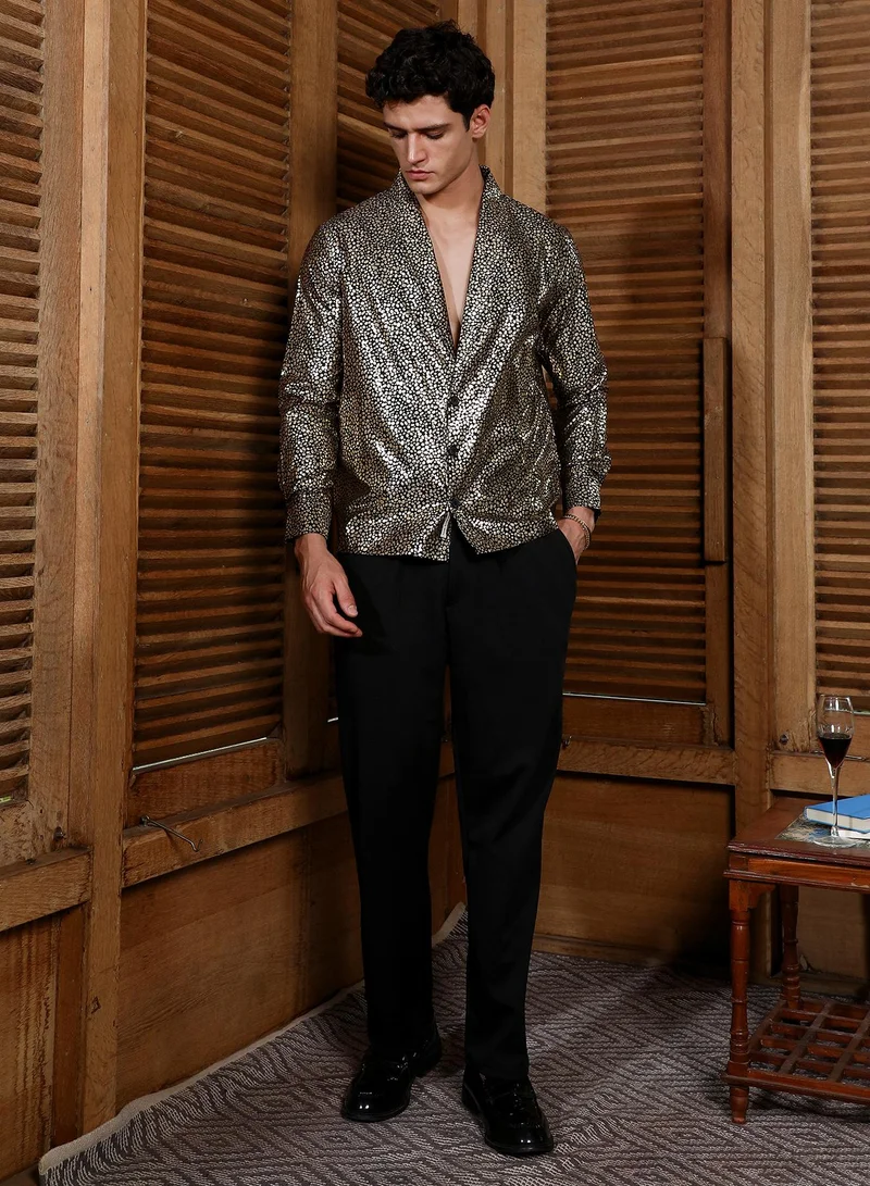 Campus Sutra Campus Sutra Men's Black & Gold Metallic-Speckles Shawl Collar Shirt For Casual Wear | Shawl Collar | Long Cuffed Sleeves | Button Closure | Oversized Shirt Crafted With Comfort Fit For Everyday Wear