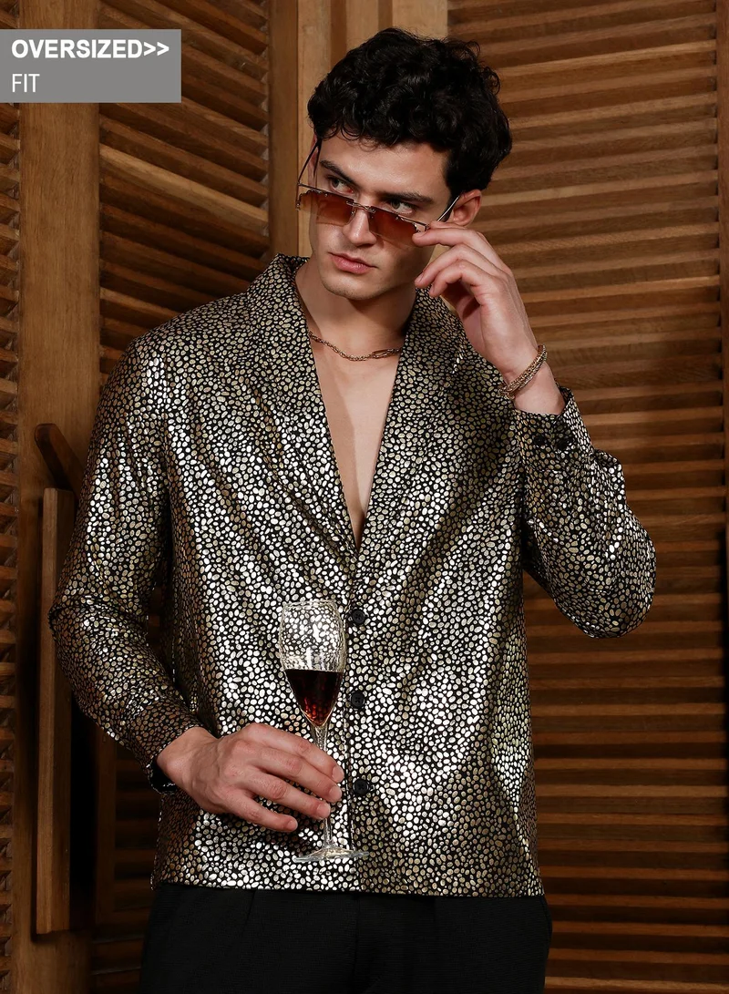 Campus Sutra Campus Sutra Men's Black & Gold Metallic-Speckles Shawl Collar Shirt For Casual Wear | Shawl Collar | Long Cuffed Sleeves | Button Closure | Oversized Shirt Crafted With Comfort Fit For Everyday Wear