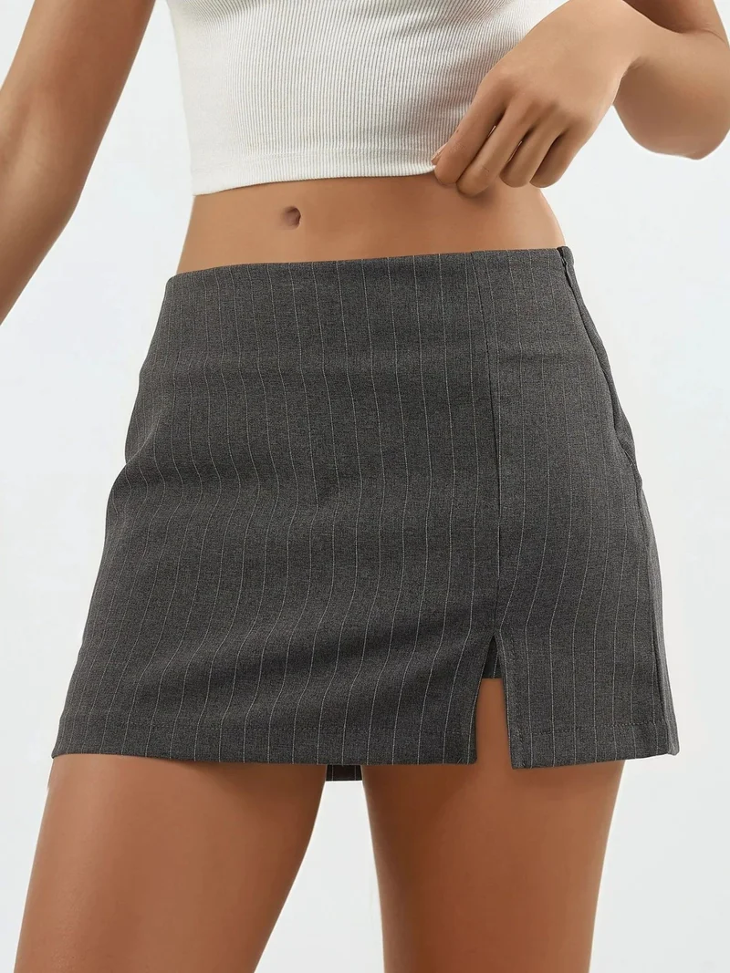 زوبعة شورت تنورة قصير مخطط بفتحة جانبية