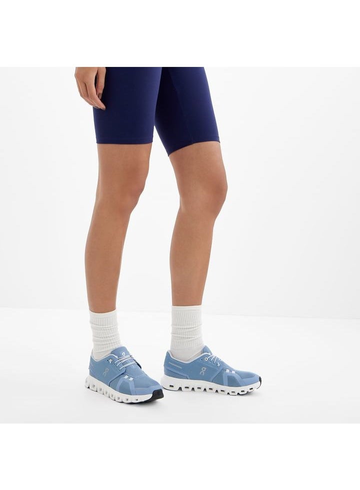 ON Running Cloud 6 Unisex Sneaker - Light Blue/White - Image 4