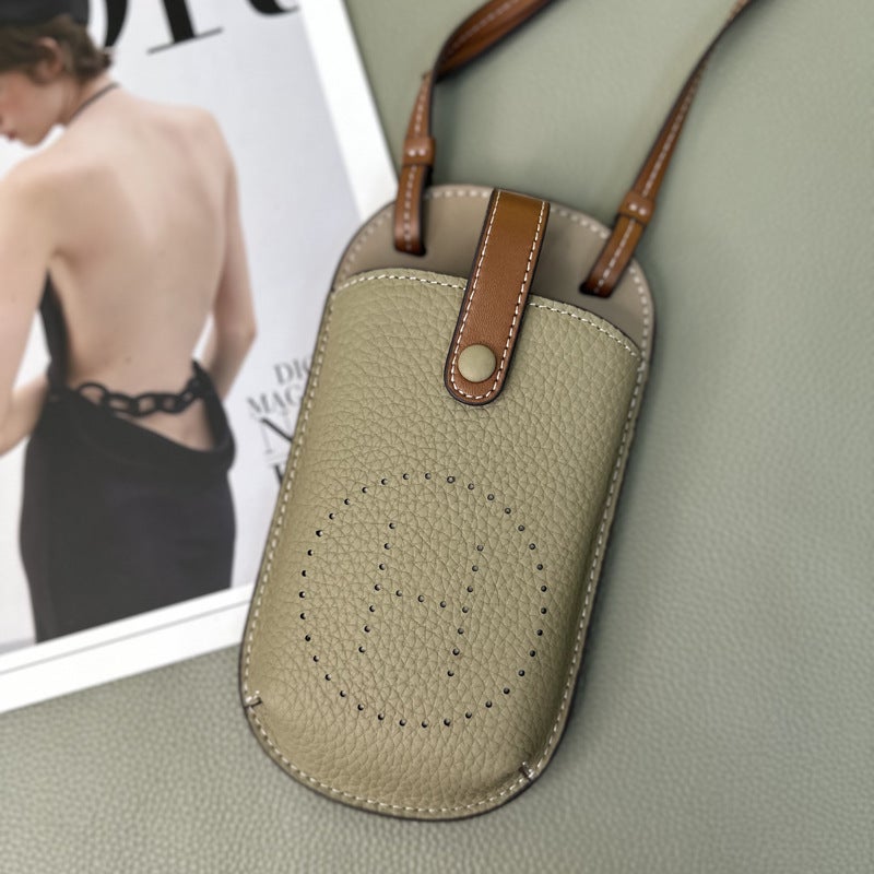 Mobile Phone Bag Women'S New 2025 Explosive Fashion Super Fire Shoulder Crossbody Bag Cowhide Small Bag Stylish Lightweight Genuine Leather - Image 1