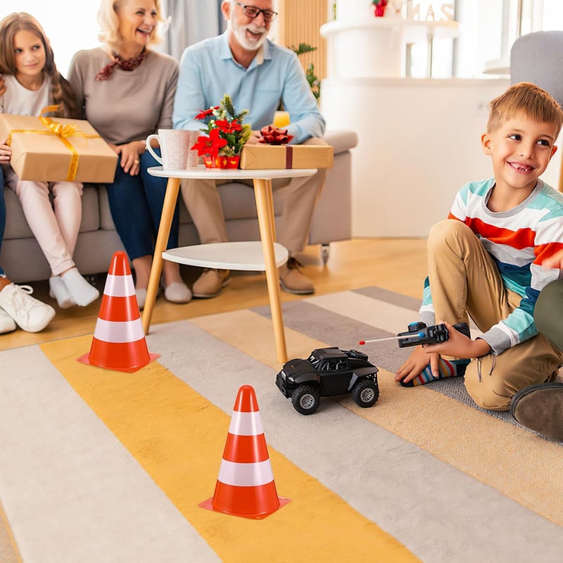 6pcs Small Traffic Cones Warning Cones Set Orange Pe Material 133x133x230mm for Parking Lot Protection Training Road Construction - Image 4