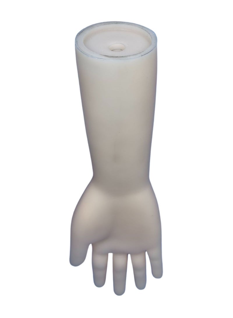 أورتوك يد عارضة أزياء لممارسة الأظافر، يد عرض المجوهرات النسائية، يد تدريب الأظافر المزيفة، يد عرض الخواتم البلاستيكية، يد نسائية للقفازات والأساور والقلائد، حامل خاتم عرض الساعات 30 سم - Image 3