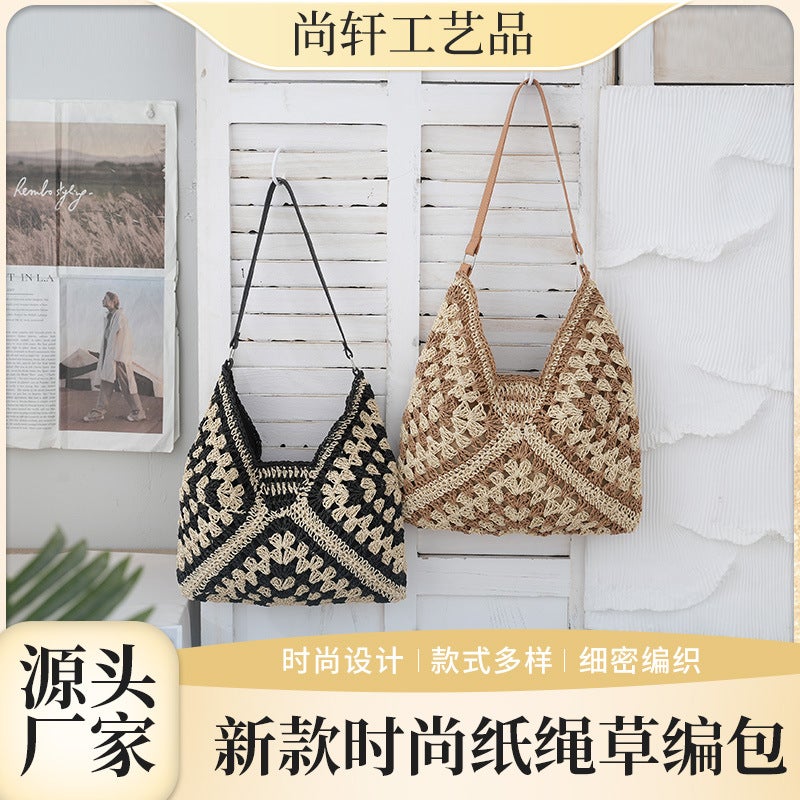 New Classical Geometric Pattern Woven Bag Xiaozhong All-match Fashion Straw Beach Vacation Bag Commuter Shoulder Bag for Women - Image 2